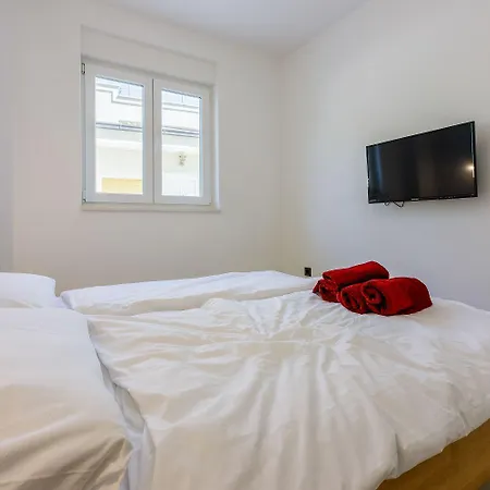 Appartamento Beeindruckendes Nur 500 Meter Zum Mit Meerblick, Sauna, Gym, Pool