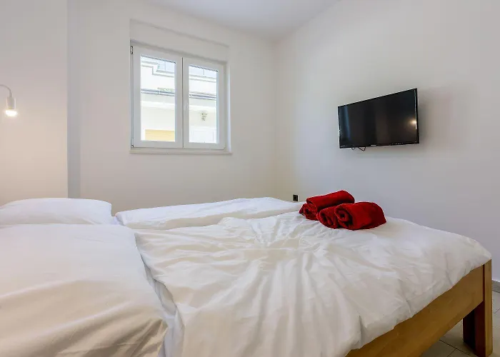 Apartman Beeindruckendes Nur 500 Meter Zum Mit Meerblick, Sauna, Gym, Pool