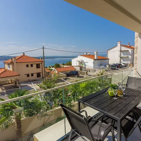 Beeindruckendes Nur 500 Meter Zum Mit Meerblick, Sauna, Gym, Pool Lägenhet *