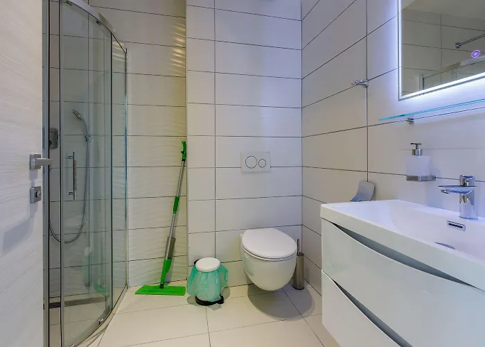 Beeindruckendes Nur 500 Meter Zum Mit Meerblick, Sauna, Gym, Pool * Crikvenica