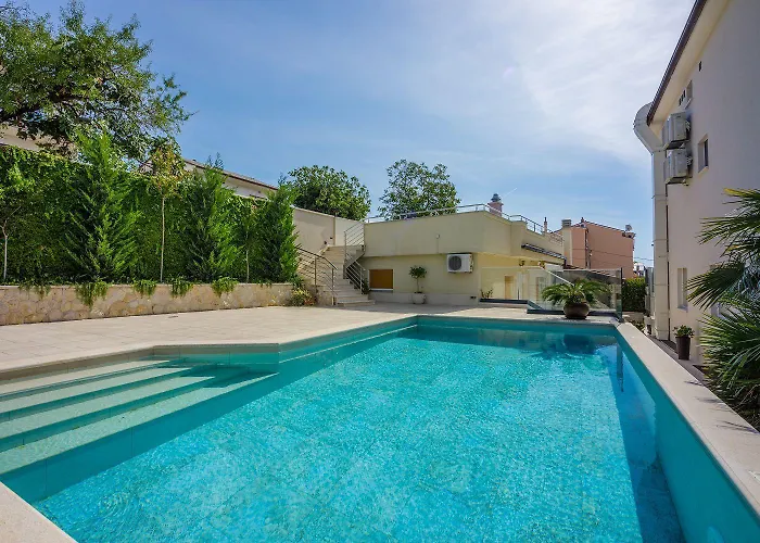 Lägenhet Beeindruckendes Nur 500 Meter Zum Mit Meerblick, Sauna, Gym, Pool *