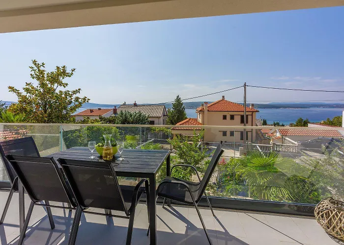Lägenhet Beeindruckendes Nur 500 Meter Zum Mit Meerblick, Sauna, Gym, Pool Crikvenica